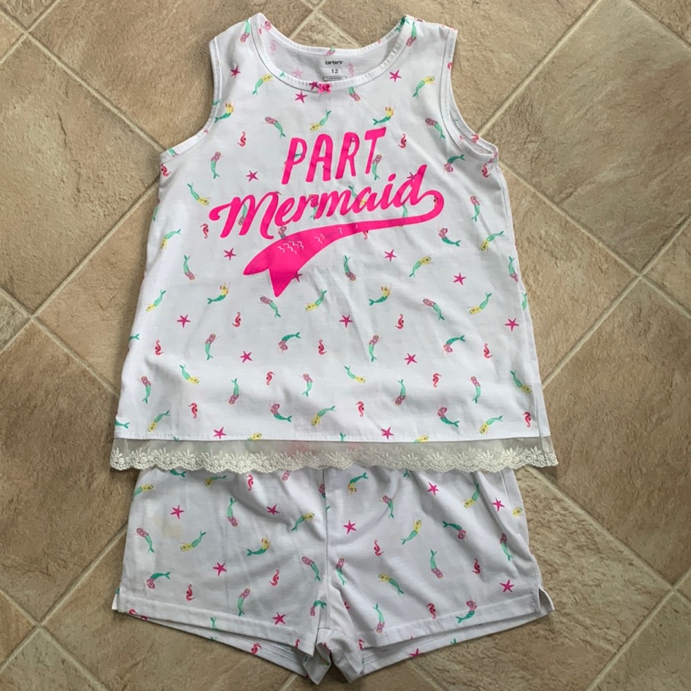 Carters summer pajama set. Girls size 12.